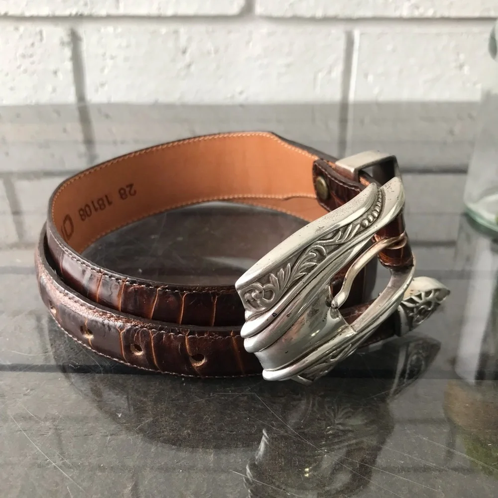 Onyx Men’s Brown Crocodile Western Belt Size 28